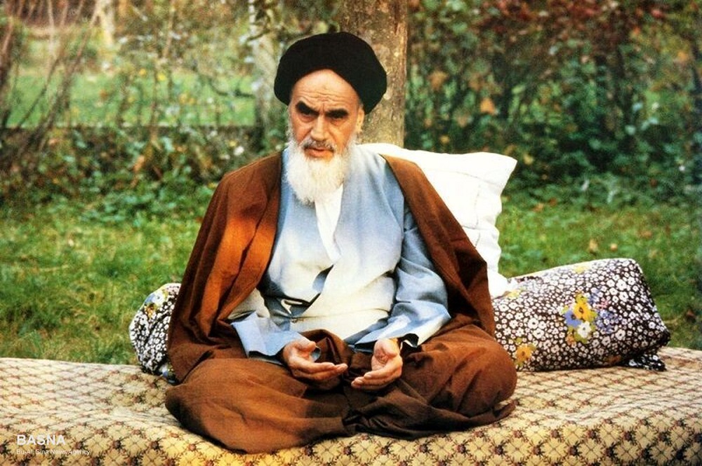 امام خمینی (ره)